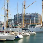 Appartement Stylish Family-friendly Retreat, Close To Harbor And Free Parking *